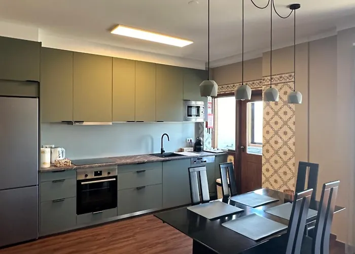 Aeroporto 아파트 Maía